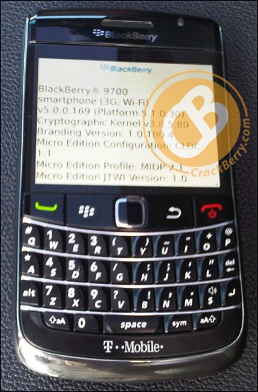 BlackBerry 9700 capturado en fotos