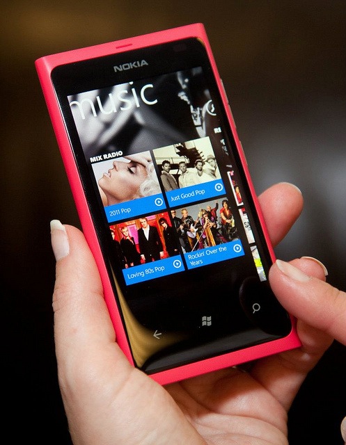 http://www.smart-gsm.com/blog/wp-content/uploads/2011/12/nokia-ace-lte-rumor.jpg