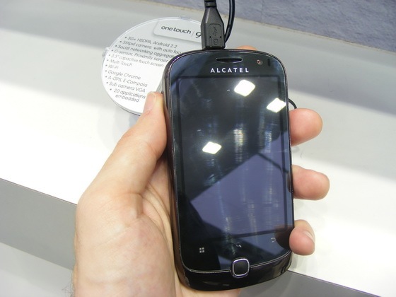 Alcatel OneTouch 990 con Android en MWC