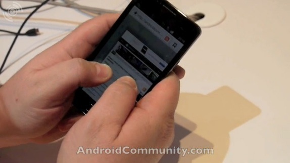 Samsung Galaxy S II aprovecha el giróscopo para funciones en TouchWiz 4.0 UI