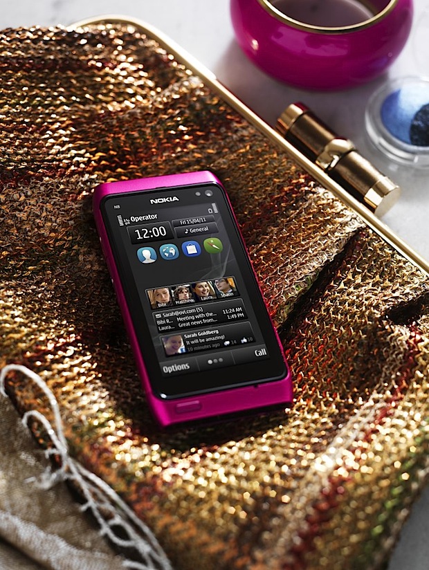 N8 color rosa