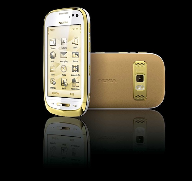 Nokia presenta al Nokia Oro, un C7 de lujo