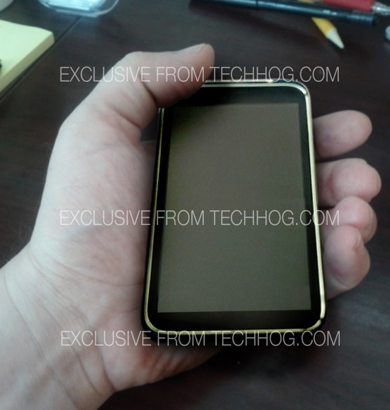 Supuesto Nexus 3 fabricado por HTC aparece en foto