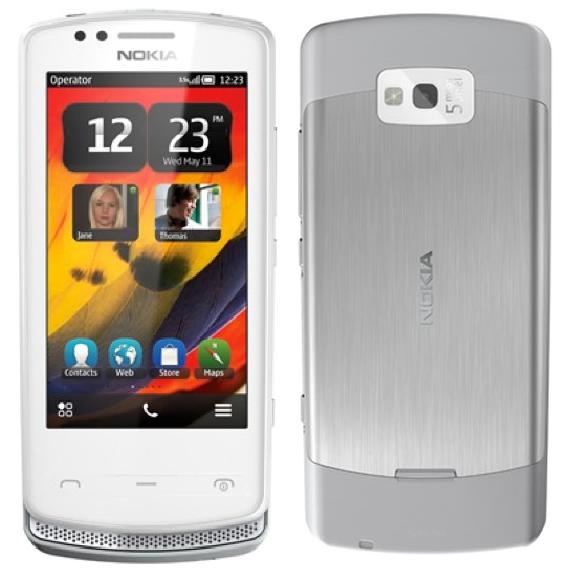 Foto de prensa del Nokia 700 Zeta filtrada