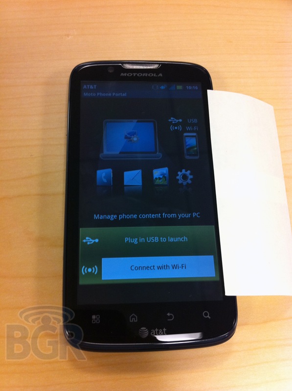 Motorola ATRIX 2 revelado en detalles y fotos