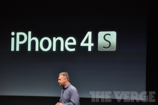 Apple anuncia al iPhone 4S