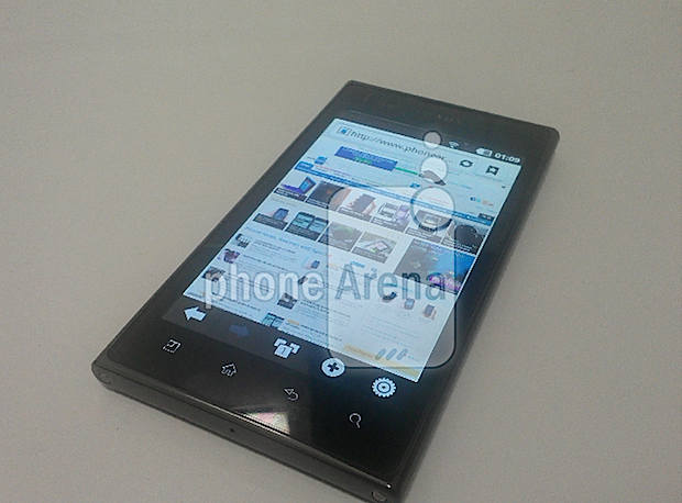 LG Prada K2 con Android filtrado en fotos