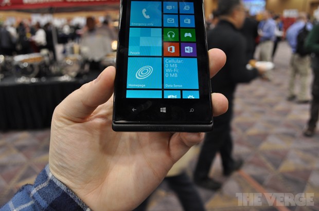 Huawei Ascend W1 CES