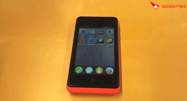 Smartphone Geeksphone corriendo Firefox OS en video