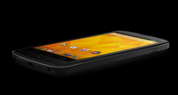 Google Nexus 4 llega a Brasil…por 840 dólares