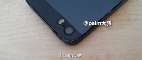 Nueva foto del iPhone 5S revela flash LED dual