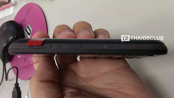BlackBerry 9720
