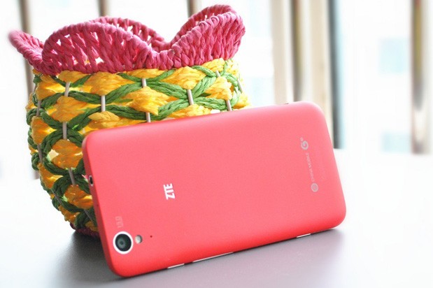ZTE Geek U988S es el primer smartphone del mundo con chip Tegra 4