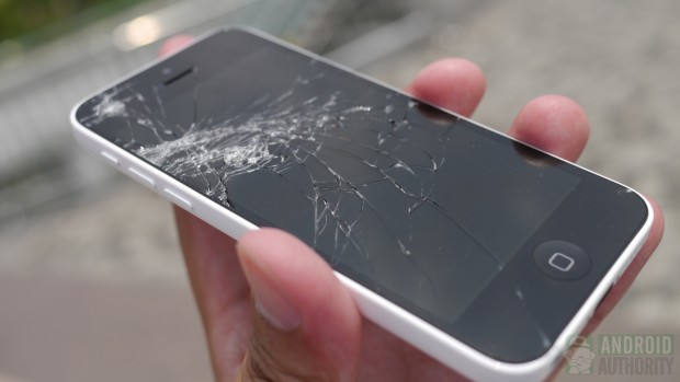 Pruebas de caídas del iPhone 5S y iPhone 5C: cuál es más resistente