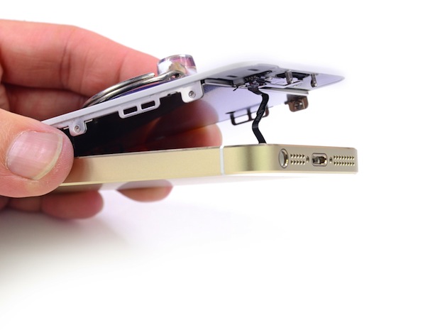 Apple iPhone 5S: despiece expone su interior