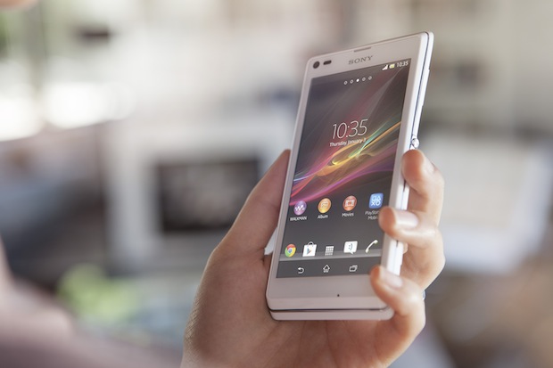 Xperia L
