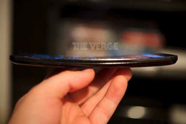 LG G Flex con pantalla curva se filtra en Argentina