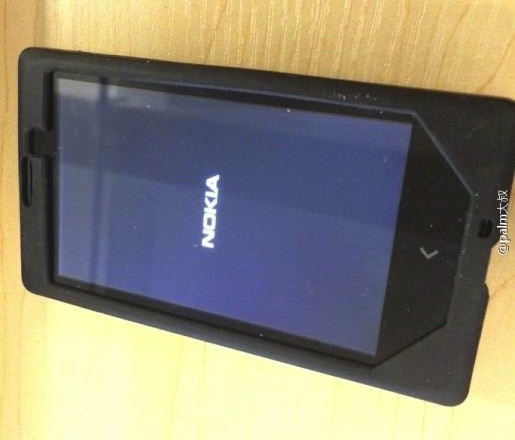Nokia Normandy con Android en forma de prototipo aparece en foto