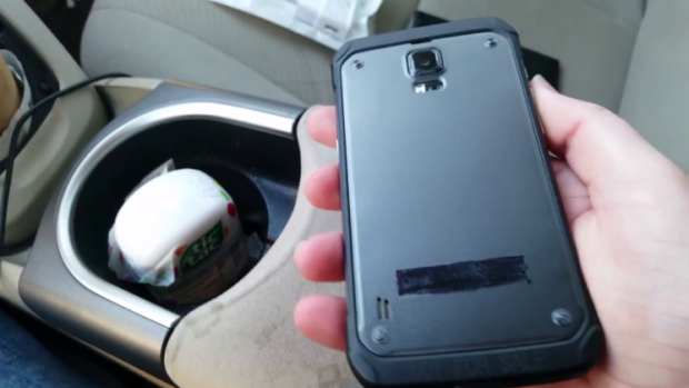 att-galaxy-s5-acitve-leak-2