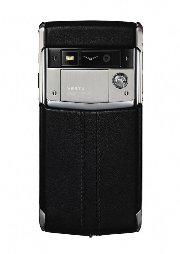 SignatureTouchJetleatherbackonwhitebackgroundCMYKTIF_HighRes