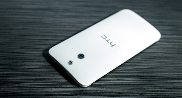 HTC One (E8) anunciado como la versión económica del M8