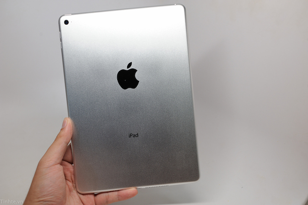 2608949_iPad_Air_2-15
