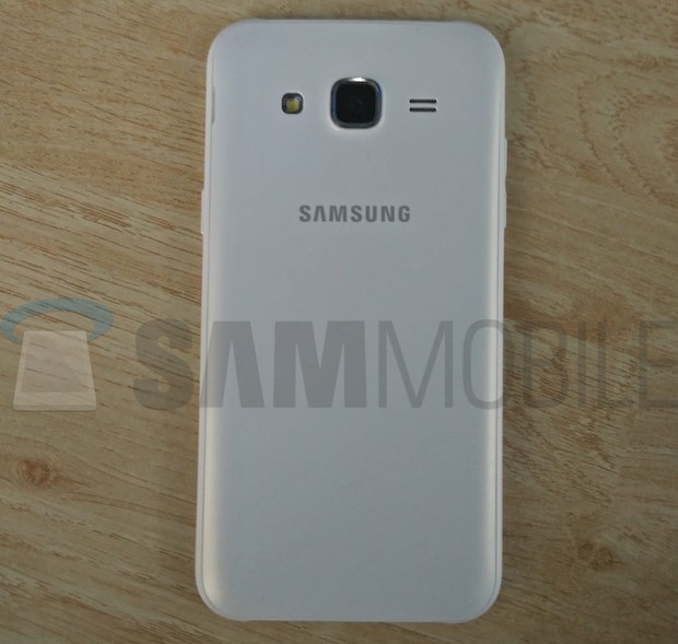 Samsung-Galaxy-J5-SM-J500-07