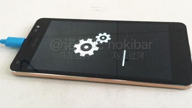 El posiblemente cancelado Microsoft Lumia 850 aparece en fotos