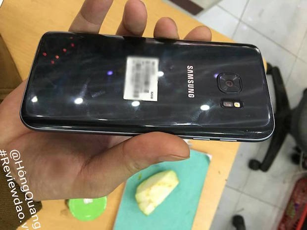 [Actualizado: otra foto] Samsung Galaxy S7 posa para la cámara por primera vez