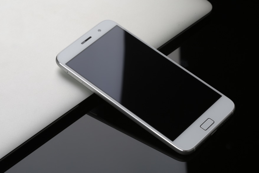 zuk z1