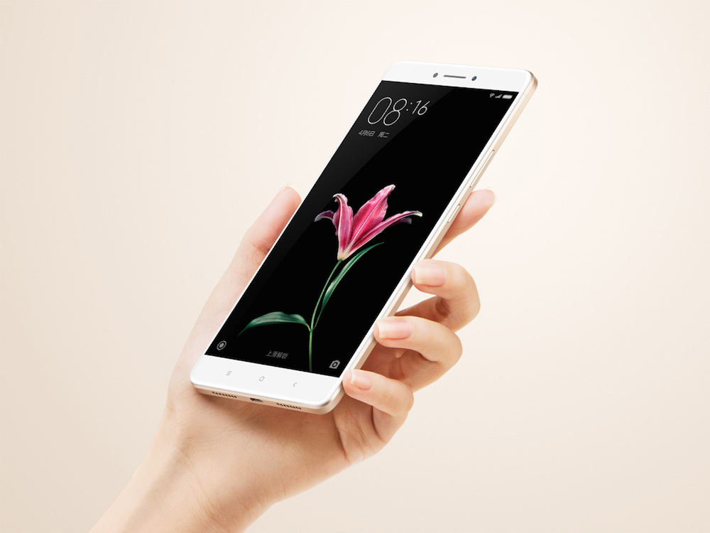 Xiaomi Mi Max con pantalla de 6.44″ y batería de 4850 mAh anunciado en China