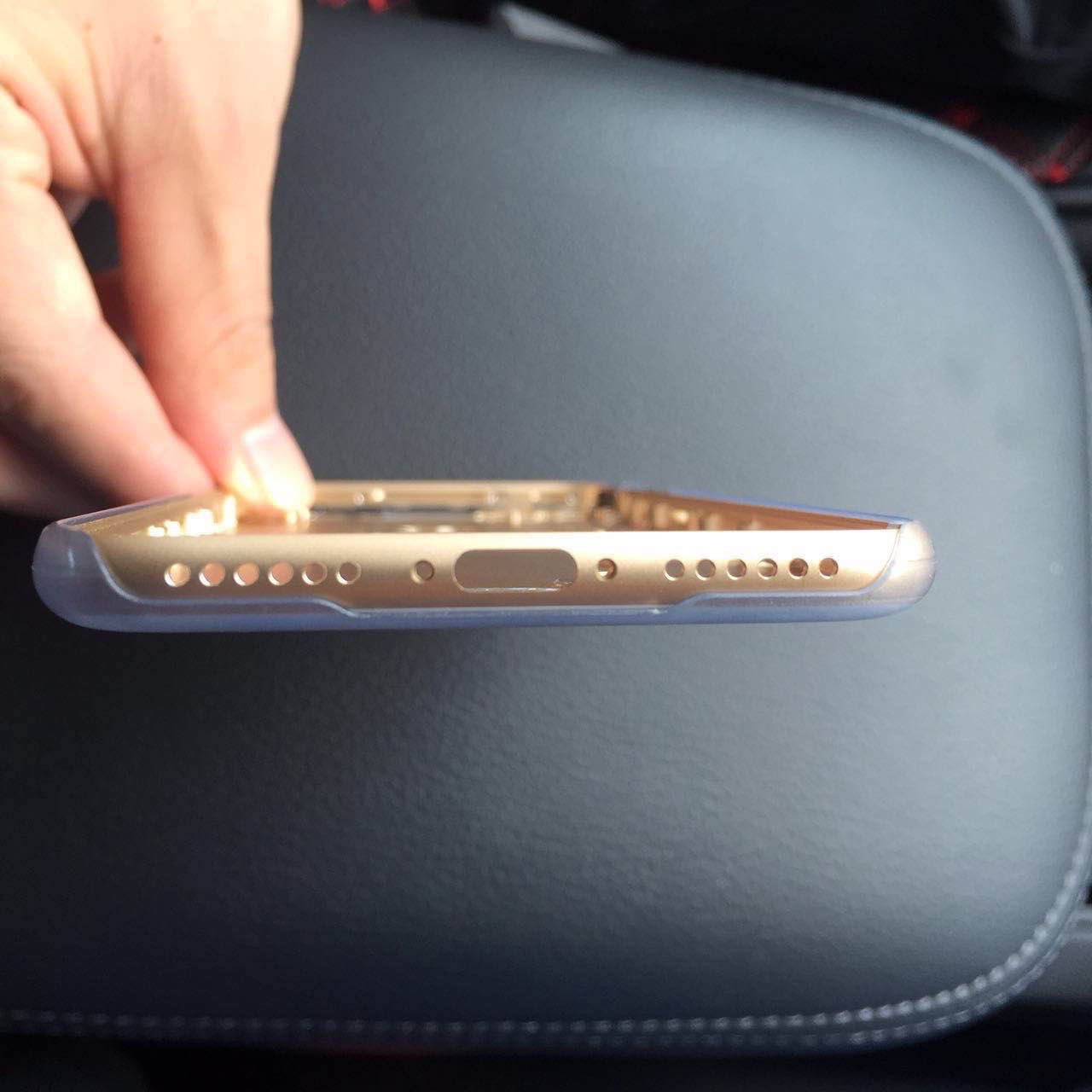 iPhone 7 chasis