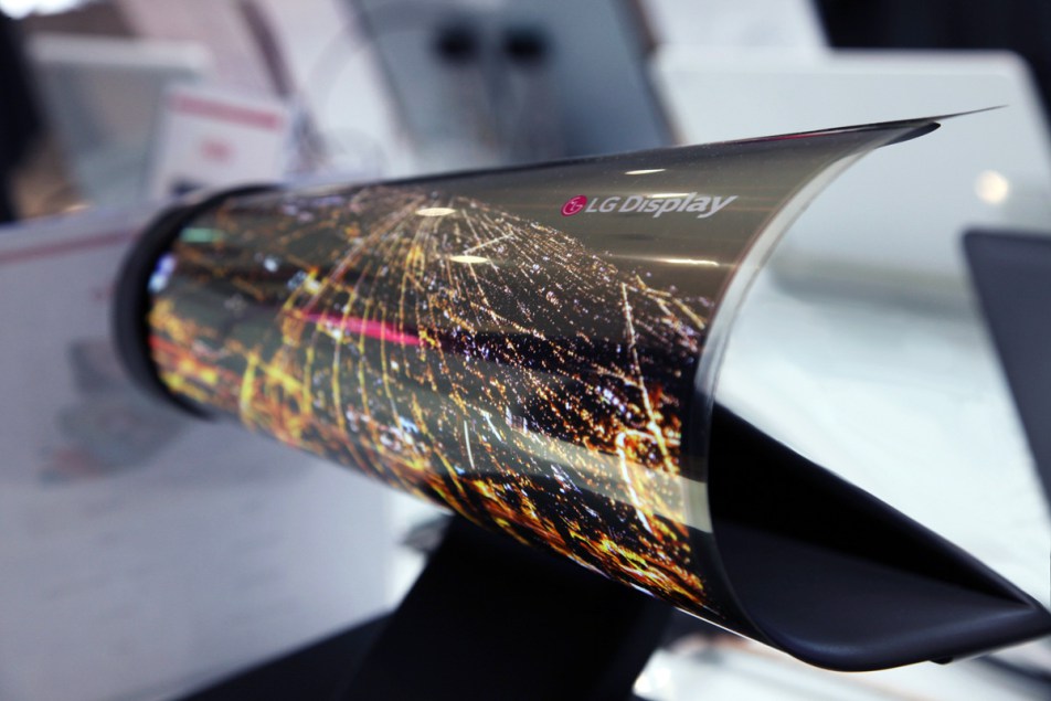LG también trabaja en smartphones con pantalla plegable