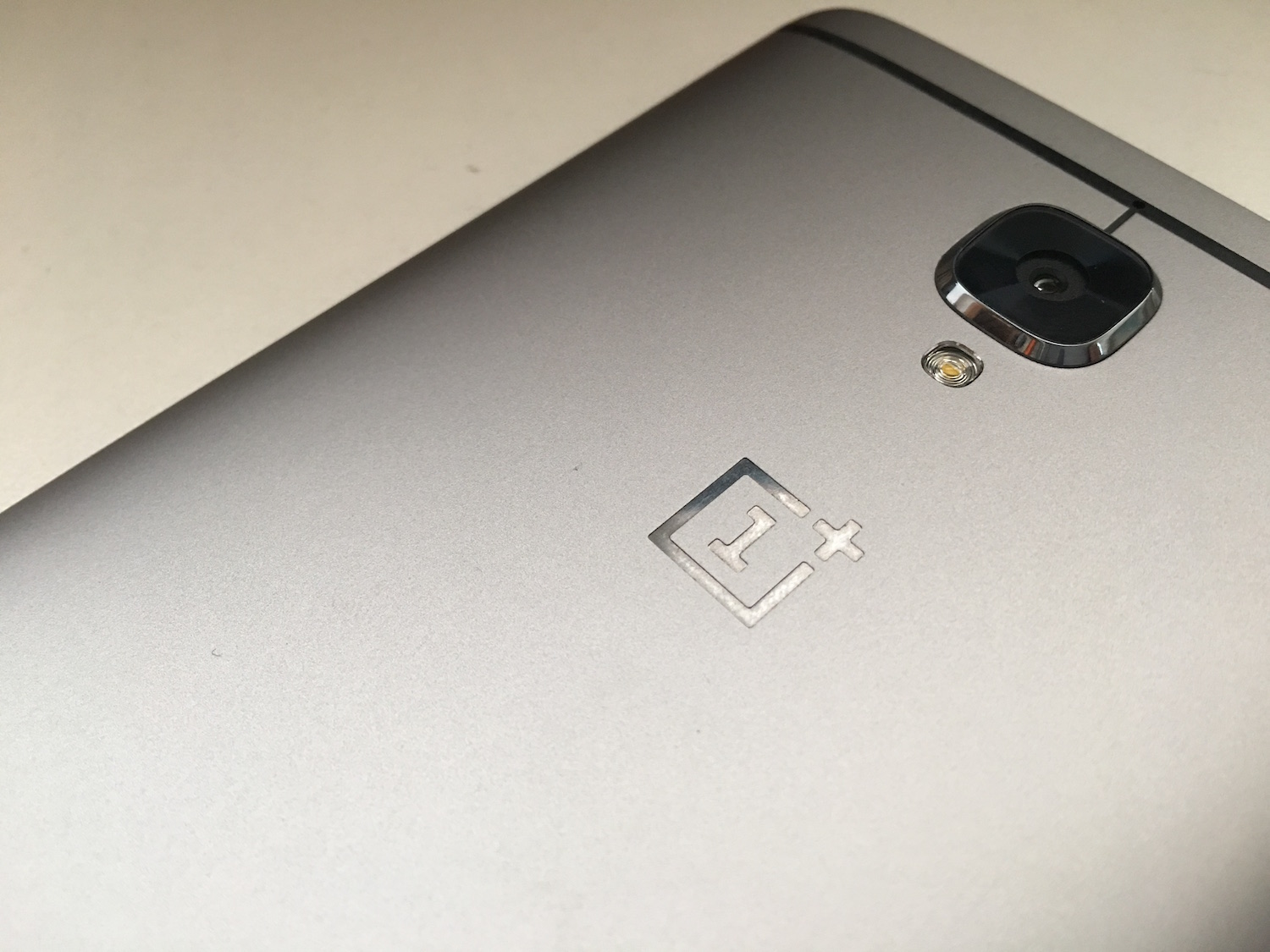 OnePlus pausa las ventas en Europa debido a la alta demanda del OnePlus 3