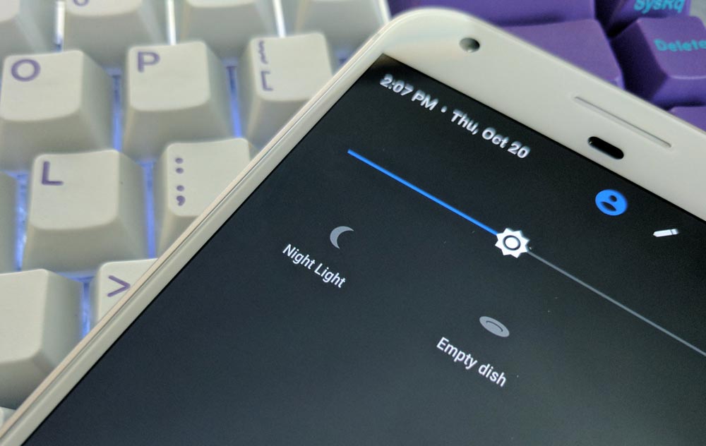 Modo Noche y gestos por sensor de huellas no llegarán al Nexus 5X y Nexus 6P