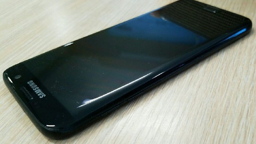 samsung-galaxy-s7-edge-glossy-black-edge