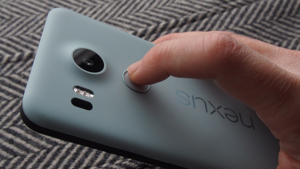 Gestos por sensor de huellas podrían llegar al Nexus 5X y Nexus 6P vía actualización de firmware