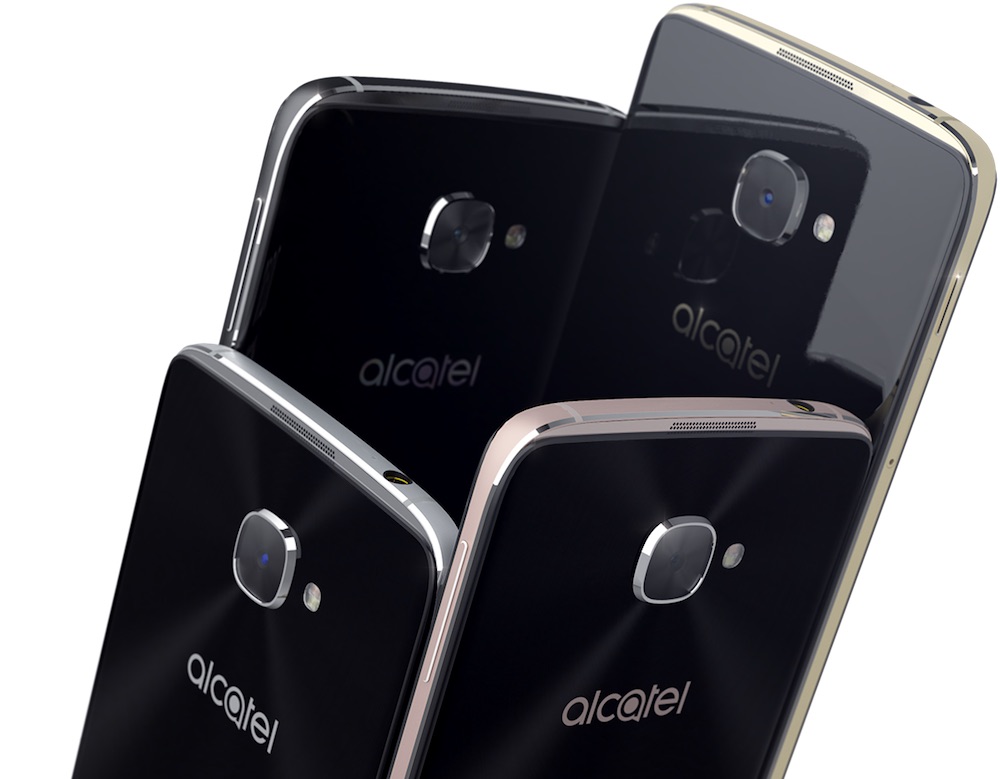El Alcatel Idol 5S posa en foto familiar junto a su hermano el Alcatel Idol 4