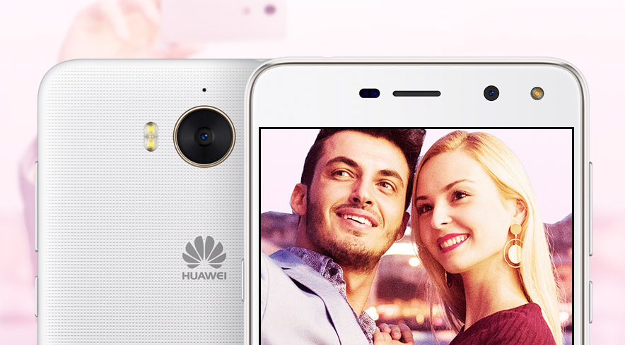 Extremo superior del frente y dorso del Huawei Y6 (2017)