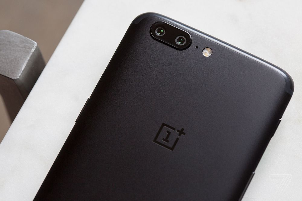 Primer render frontal completo del OnePlus 6