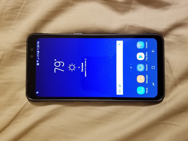 Fotografía del frente del Samsung Galaxy S8 Active.