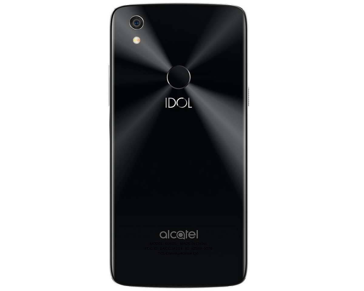 De adelante hacia atrás: del Alcatel Idol 5S al Alcatel Idol 5