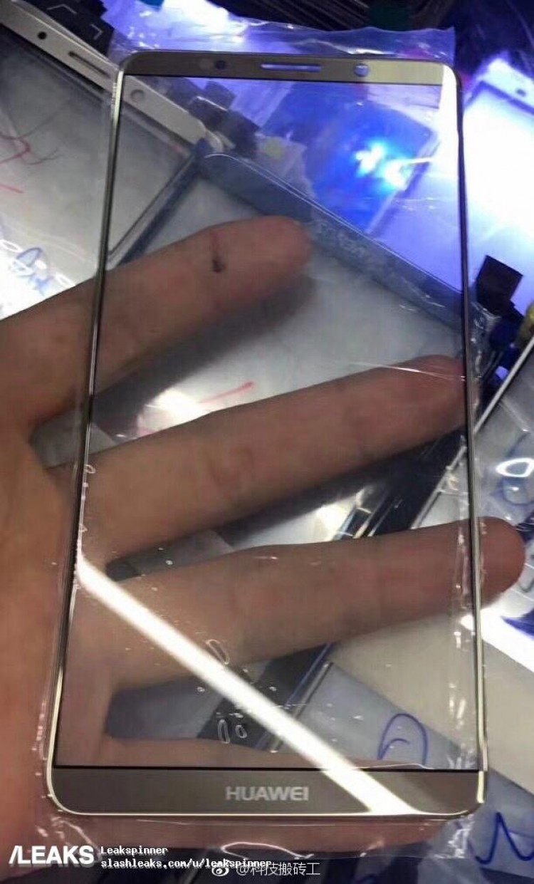 Fotografía filtrada por Slashleaks del panel frontal del Huawei Mate 10 Pro.