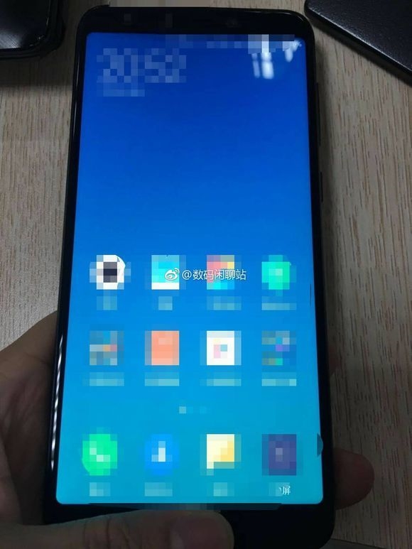 Fotografía en vivo del frente del supuesto Xiaomi Redmi 5 Plus.