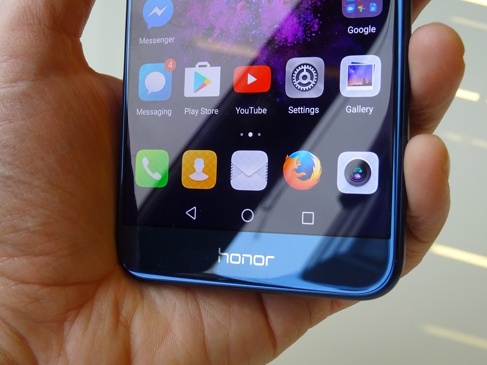 Tarde y no fue lo prometido, pero el Huawei Honor 8 Pro comienza a recibir su primera beta de Android Oreo