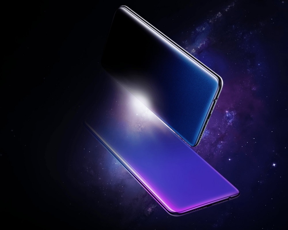 Render oficial de los extremos inferiores del frente y dorso del Vivo V11.
