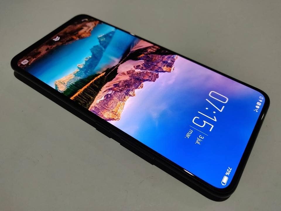 A casi un año de haber debutado, el Vivo NEX A recibe Android 9.0 Pie