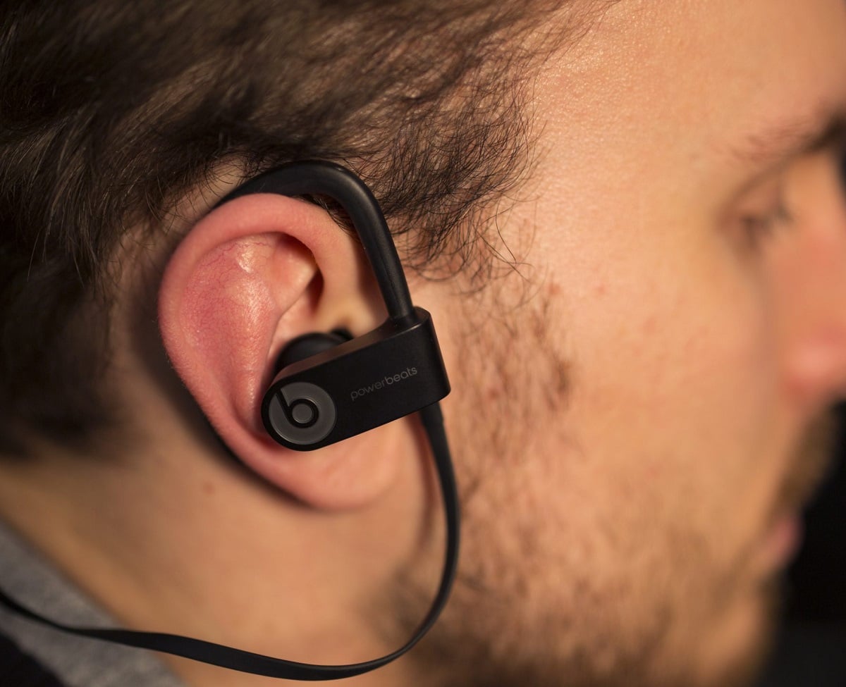 La FCC nos adelanta el diseño de los Powerbeats 4 de Apple