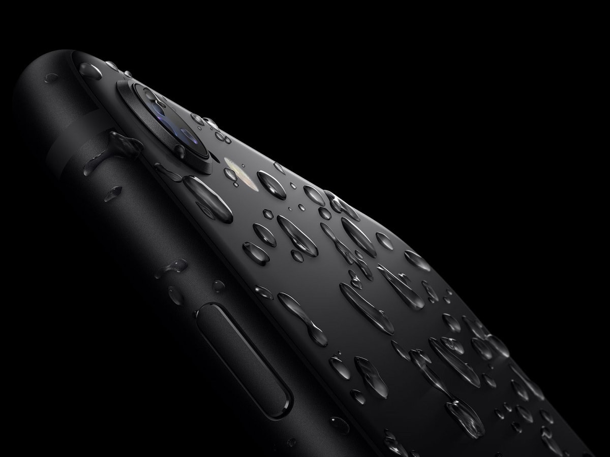 Apple habría limitado a propósito el rendimiento del iPhone SE (2020)