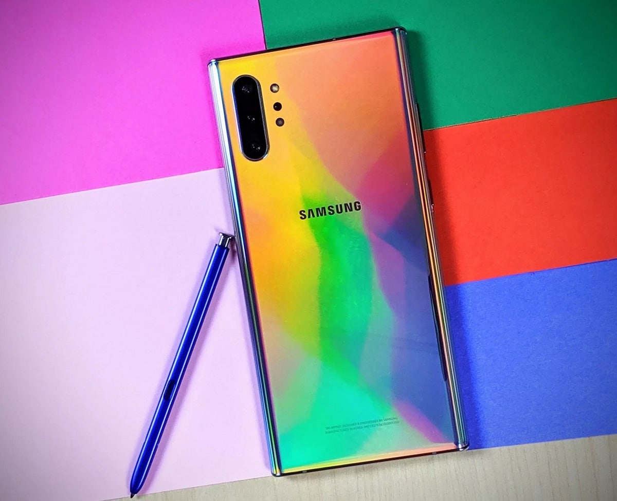 Ambos Samsung Galaxy Note 20 tendrían pantallas con 120Hz de tasa de refresco